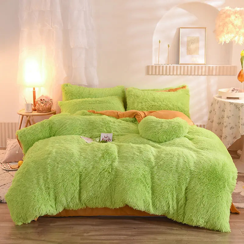 4-Piece Mink Velvet Bedding Set – Soft Polyester Duvet Cover, Flat Sheet & Pillowcases AURABAGS SHOP