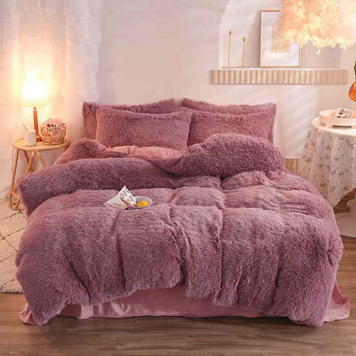4-Piece Mink Velvet Bedding Set – Soft Polyester Duvet Cover, Flat Sheet & Pillowcases AURABAGS SHOP