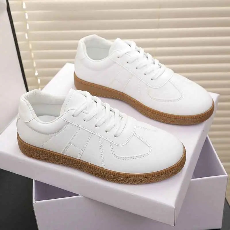 Retro Casual Sports Shoes Womens Flat Sneakers Single-layer Shoes AURABAGS SHOP